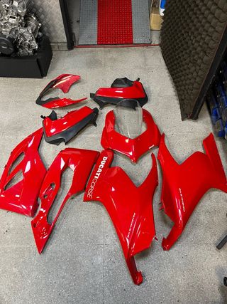Carenados Ducati Panigale V2 Rojos
