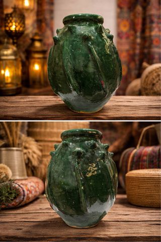 Tinaja de barro artesanal verde