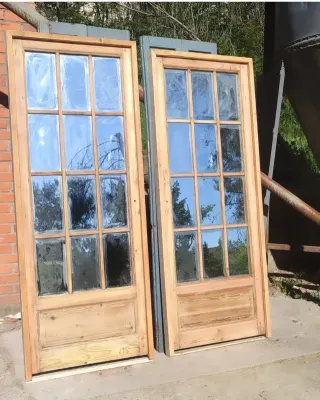Puertas Balconeras de Madera con Cristal
