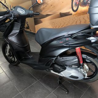 Piaggio Liberty ABS 125 2023 Negra