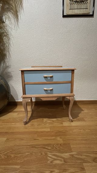 Mesita de noche restaurada madera azul