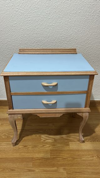 Mesita de noche restaurada madera azul
