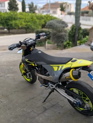 Husqvarna 701 SM 2024 A2