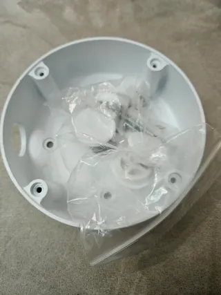 Caja empalmes cámara seguridad exterior