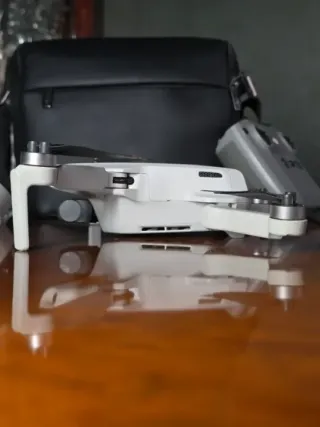 Dron DJI Mini 2 Fly More Combo