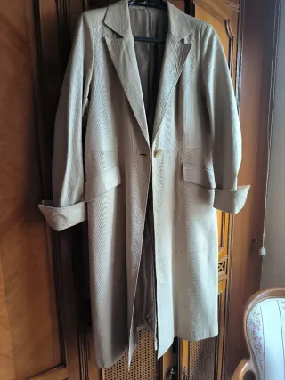 Abrigo de piel beige señora