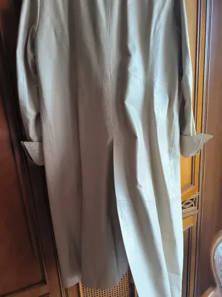 Abrigo de piel beige señora