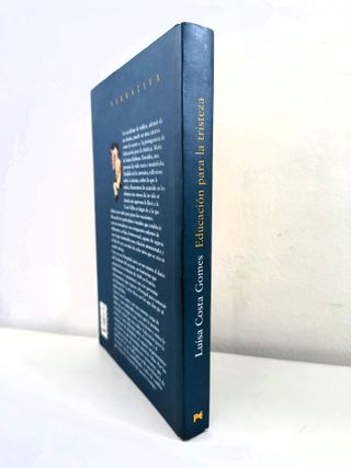 Educación para la tristeza - Gomes