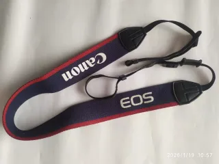 Correa Canon EOS