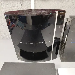 Lotto Console Sony: PS4, PS3, PS2 NON FUNZIONANTI