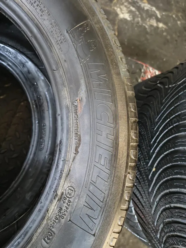 Neumático Michelin 205/55/16