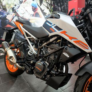 KTM 125 Duke 2024