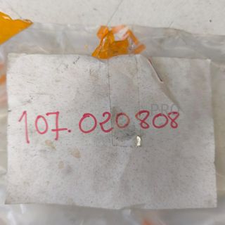 PARAGOLPES DELANTERO AUDI A4 NUEVO 107020808