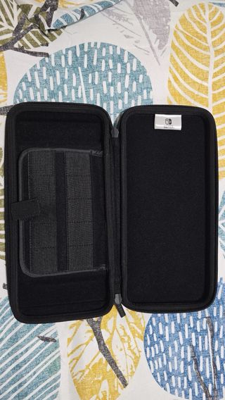 Nintendo Switch OLED Bianca + Super Mario Bros. Wo