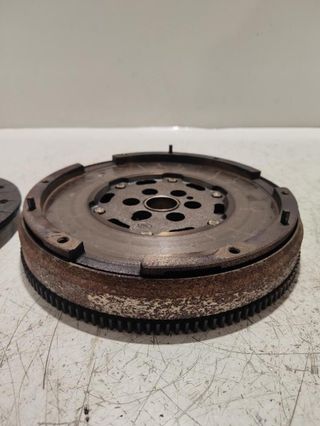 299307 9675022780 kit embrague peugeot 308 active