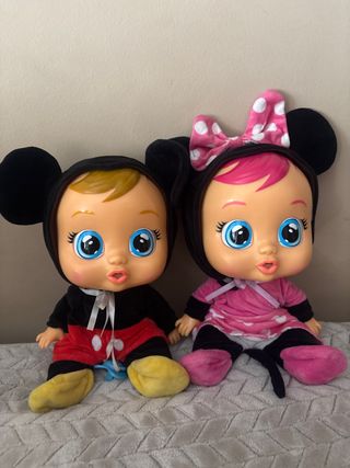 Muñecos Bebé Llorón Mickey y Minnie