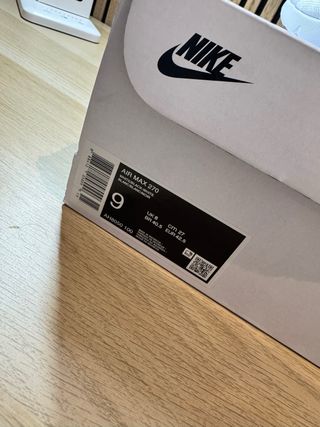 Tenis Nike Air Max 270