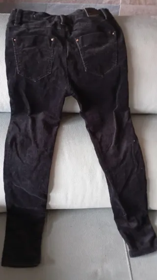 Pantalón pitillo minipana negro