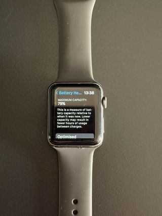 Apple Watch Series 3 42mm Space Gray