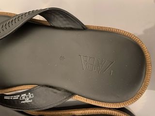 Chanclas de piel Zara Talla 42