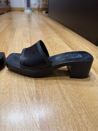 Sandalias de plataforma negras mujer