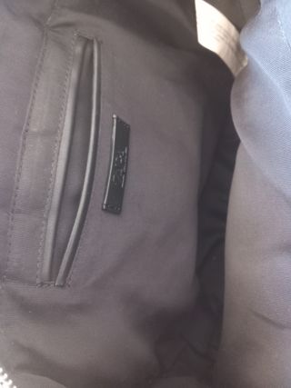 Bolso grande marrón y negro