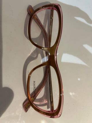 Montura de gafas Guess marrones y rosas