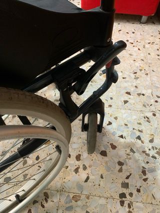 Silla de ruedas plegable