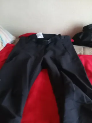 Pantaloncini da escursionismo Quechua da donna neri