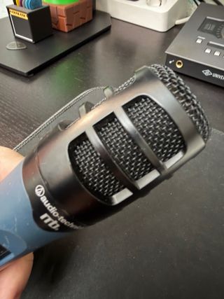 Microfono MB 2k simile SM57