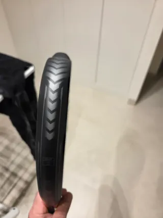 Pala de pádel Adidas Metalbone Carbon