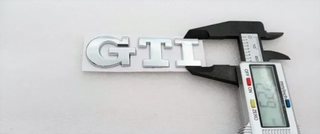 EMBLEMA LOGO TRASERO VOLKSWAGEN GTI PLATA