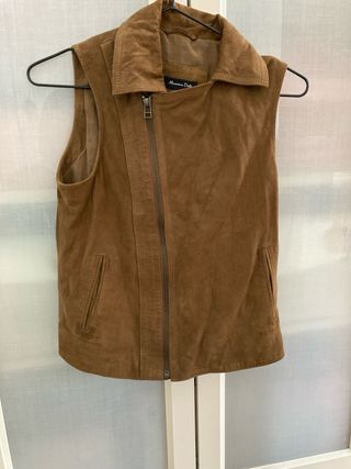 Chaleco de piel Massimo Dutti marrón