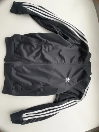 Chaqueta deportiva  Talla M gris oscuro