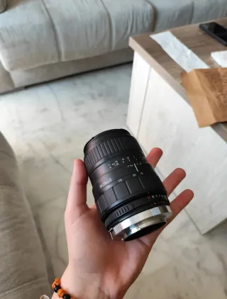 Objetivo Sigma UC-II 70-210mm f/4-5.6