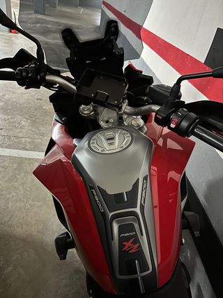 BMW F900XR 900cc Trail