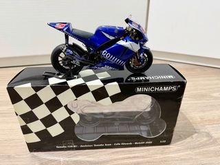 Minichamps Yamaha YZR-M1 2005 Colin Edwards