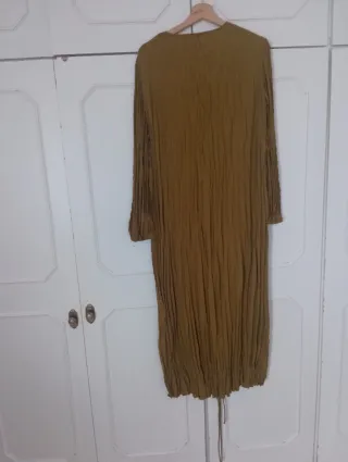 Vestido Massimo Dutti verde oliva talla M