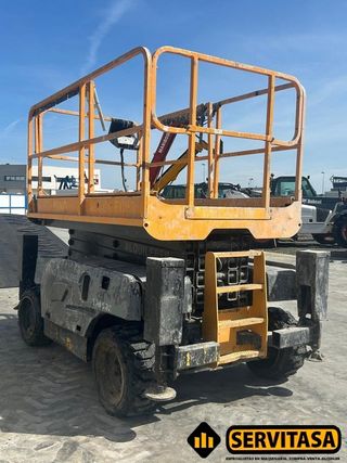 PLATAFORMA ELEVADORA HAULOTTE COMPACT 12DX