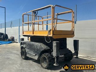 PLATAFORMA ELEVADORA HAULOTTE COMPACT 12DX