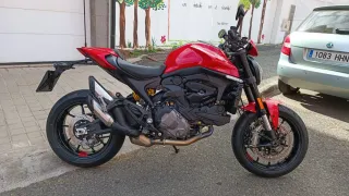 Ducati Monster 937 Plus