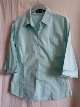Camisa de mujer color verde azulado
