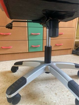 Silla Gamer/Escritorio Roja y Negra