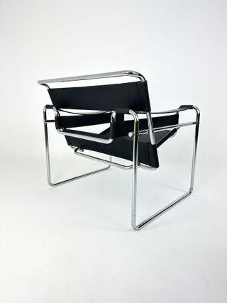 Sedia Wassily in pelle e metallo