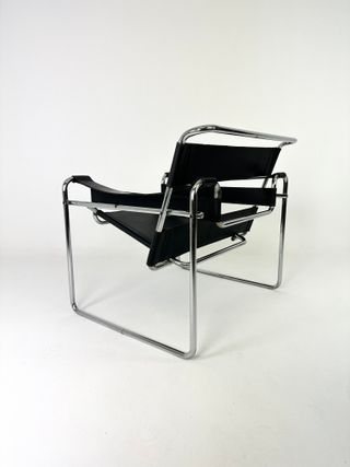 Sedia Wassily in pelle e metallo