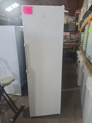 Frigorífico blanco 189€