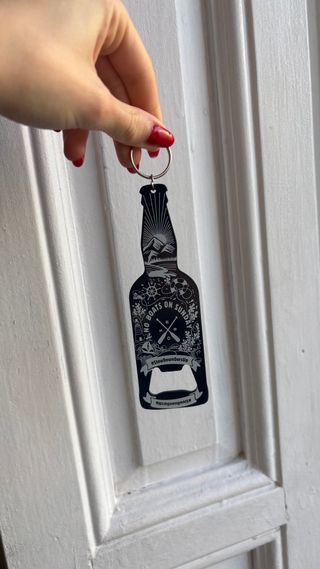 Abridor de botellas con imán