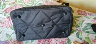 Borsa nera trapuntata