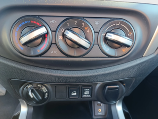 Nissan NP300 Navara 2021