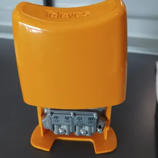 Amplificador mástil Televes amarillo